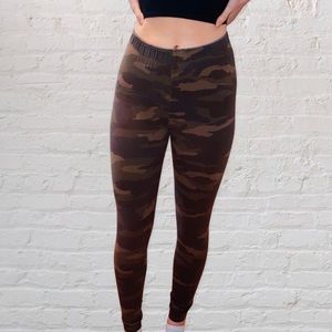 Camouflage Jeggings (GARAGE)